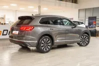 Volkswagen Touareg din 2021 cu 134.946 km - oferta VOL145892 - foto 8
