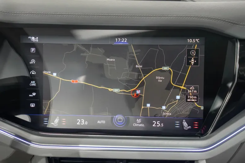 Volkswagen Touareg din 2021 cu 134.946 km - oferta VOL145892 - foto 19