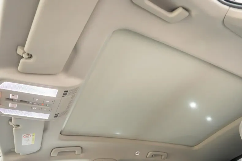 Volkswagen Touareg din 2021 cu 134.946 km - oferta VOL145892 - foto 20