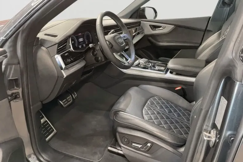 Audi Q8 din 2024 cu 24.500 km - oferta AUD145894 - foto 14