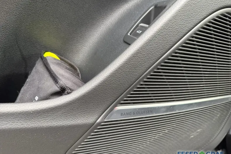 Audi Q8 din 2024 cu 11.200 km - oferta AUD145895 - foto 11