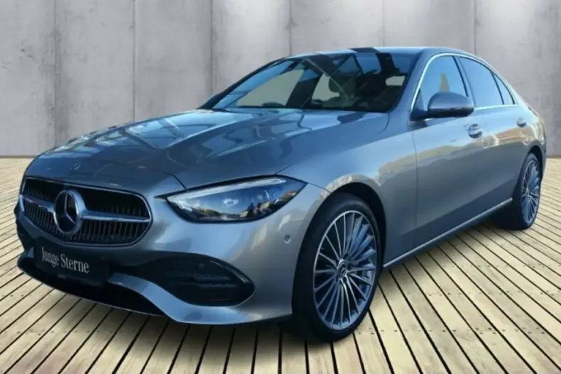 Mercedes-Benz C 300 din 2023 cu 14.250 km - oferta MER145896 - foto 1