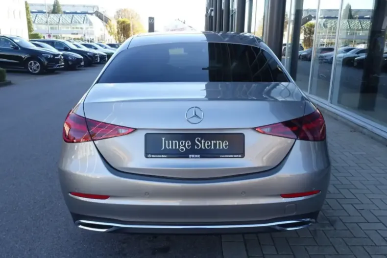 Mercedes-Benz C 300 din 2023 cu 14.250 km - oferta MER145896 - foto 8