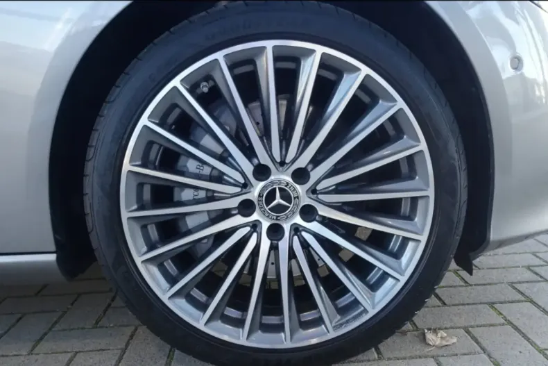 Mercedes-Benz C 300 din 2023 cu 14.250 km - oferta MER145896 - foto 9