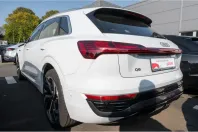 Audi Q8 din 2023 cu 73.262 km - oferta AUD145907 - foto 3