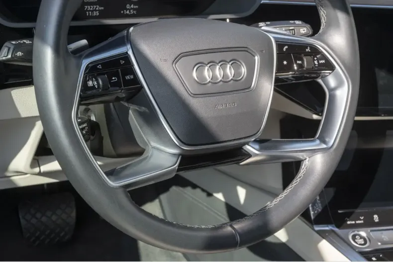 Audi Q8 din 2023 cu 73.262 km - oferta AUD145907 - foto 15