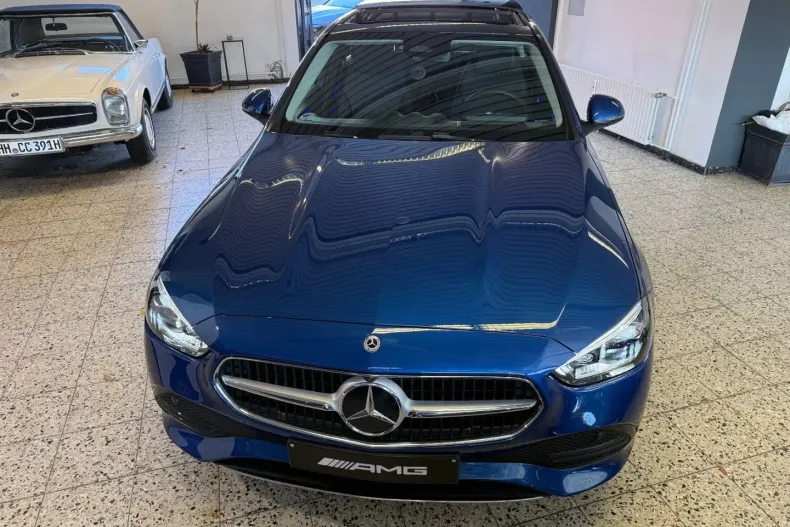 Mercedes-Benz C 300 din 2025 cu 9.197 km - oferta MER145909 - foto 3