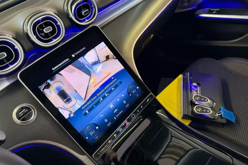 Mercedes-Benz C 300 din 2025 cu 9.197 km - oferta MER145909 - foto 19