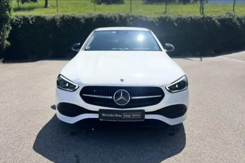 Mercedes-Benz C 300 din 2022 cu 47.500 km - oferta MER145913 - foto 3