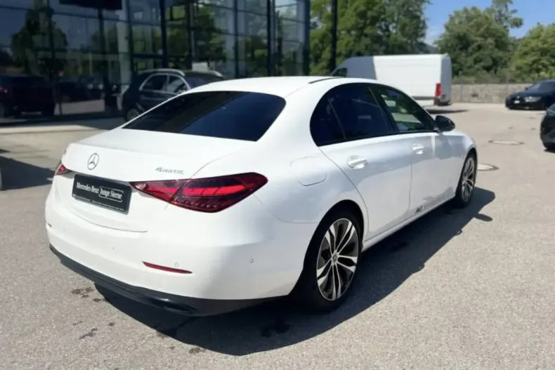 Mercedes-Benz C 300 din 2022 cu 47.500 km - oferta MER145913 - foto 5