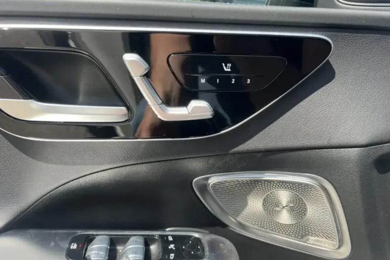 Mercedes-Benz C 300 din 2022 cu 47.500 km - oferta MER145913 - foto 6