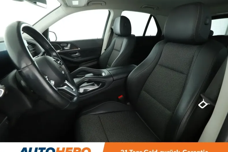 Mercedes-Benz GLE 300 din 2020 cu 48.965 km - oferta MER145917 - foto 6