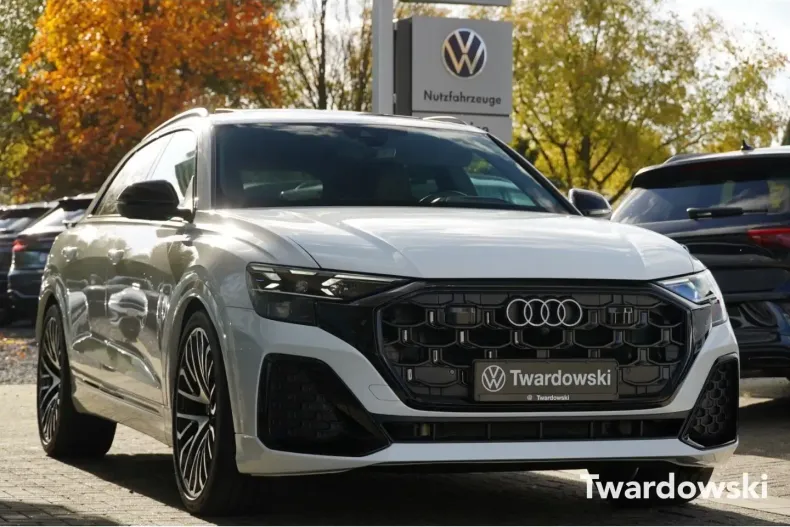 Audi Q8 din 2025 cu 17.228 km - oferta AUD145926 - foto 1