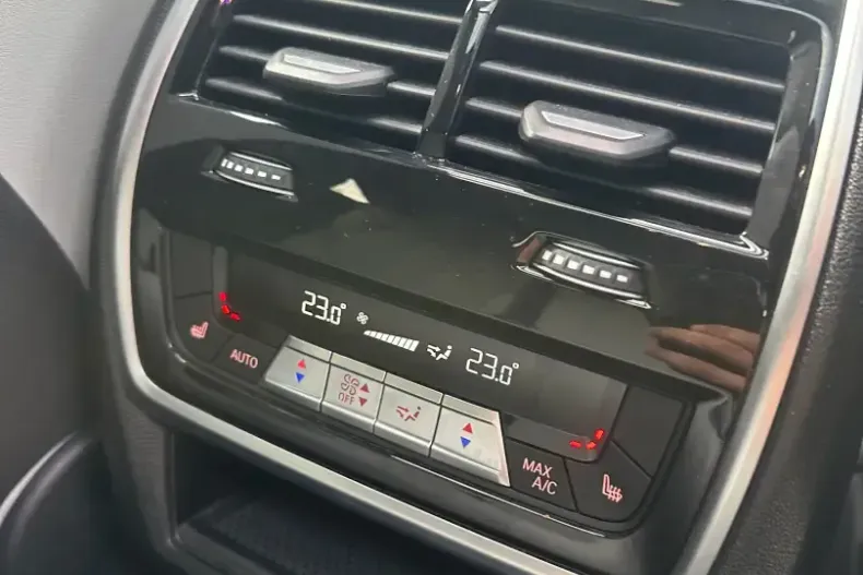 BMW X6 M60 din 2024 cu 48.500 km - oferta BMW145932 - foto 17