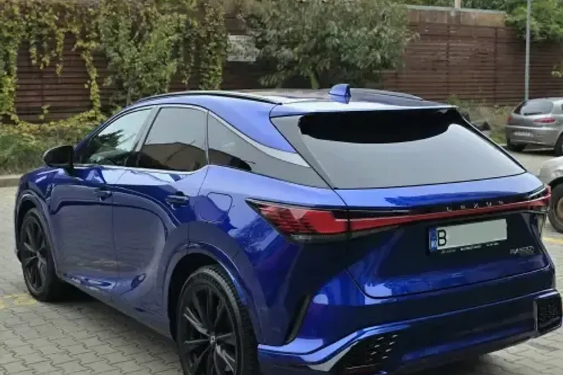 Lexus RX 500 din 2024 cu 11.000 km - oferta LEX145938 - foto 14