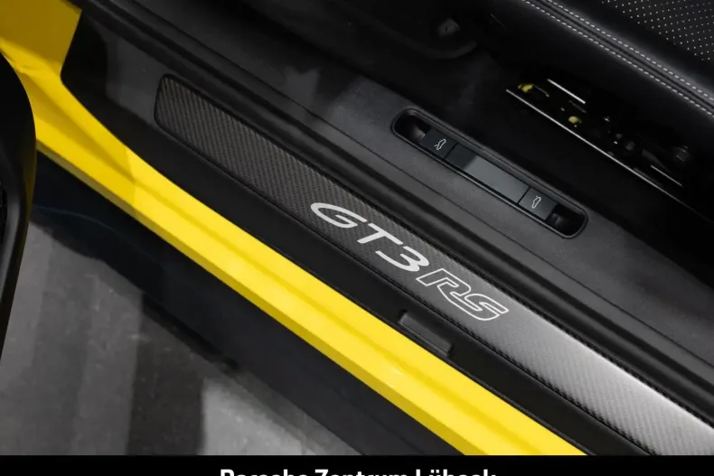 Porsche 992 din 2023 cu 2.069 km - oferta POR145950 - foto 17