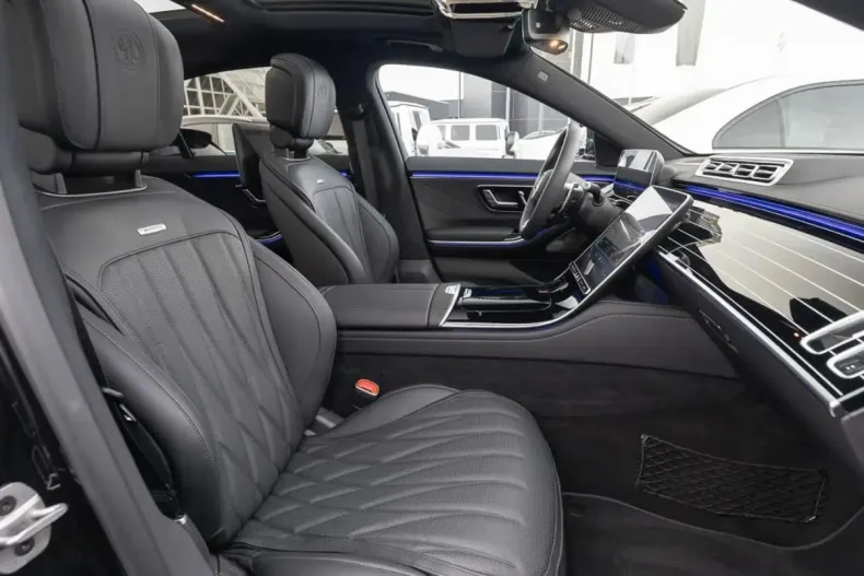 Mercedes-Benz S 63 AMG din 2024 cu 12.200 km - oferta MER145961 - foto 12