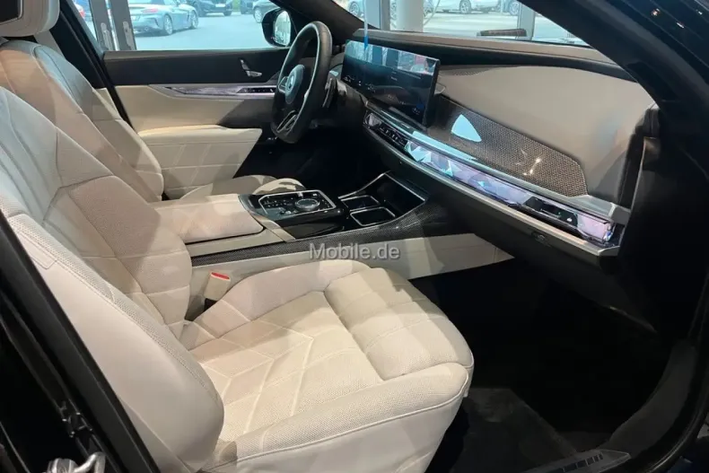 BMW 750 din 2024 cu 20.447 km - oferta BMW145967 - foto 29