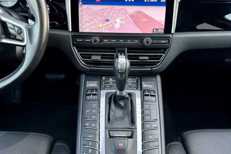 Porsche Macan din 2021 cu 95.000 km - oferta POR145969 - foto 17