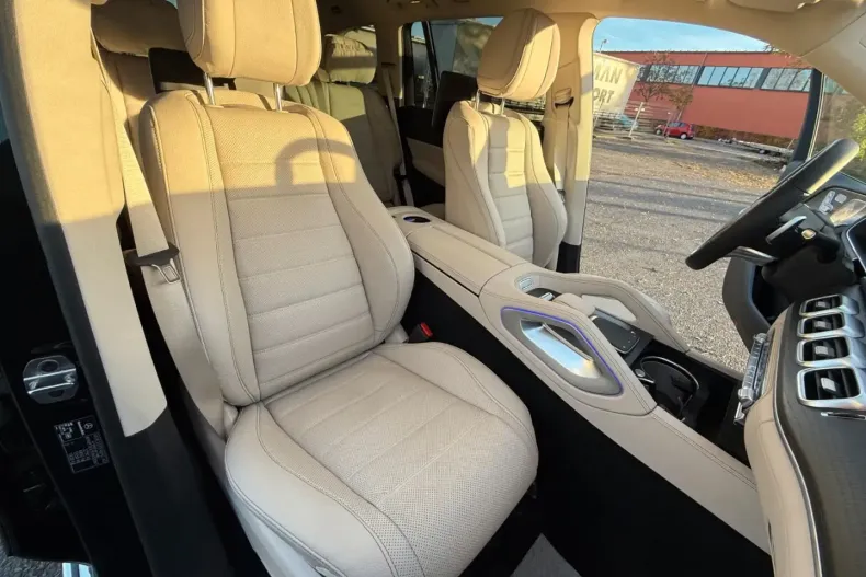 Mercedes-Benz GLS 400 din 2023 cu 10.000 km - oferta MER145972 - foto 10