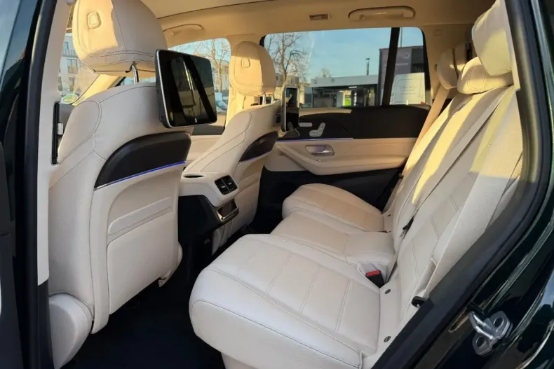 Mercedes-Benz GLS 400 din 2023 cu 10.000 km - oferta MER145972 - foto 11