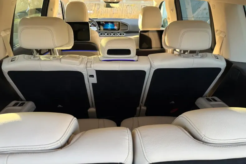 Mercedes-Benz GLS 400 din 2023 cu 10.000 km - oferta MER145972 - foto 13