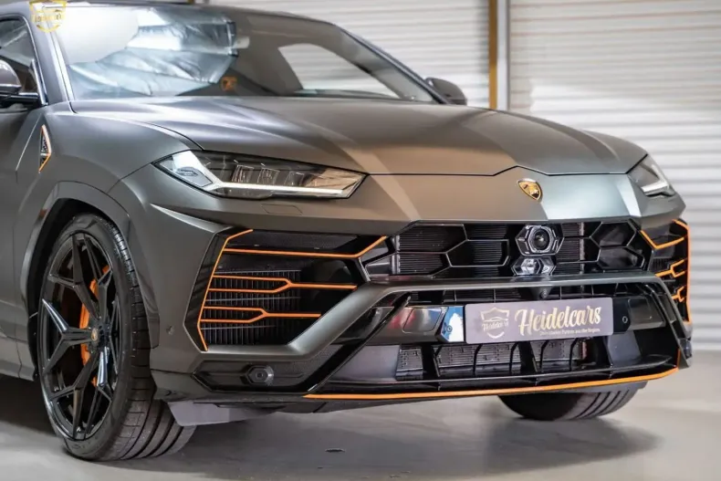 Lamborghini Urus din 2023 cu 6.200 km - oferta LAM145978 - foto 3