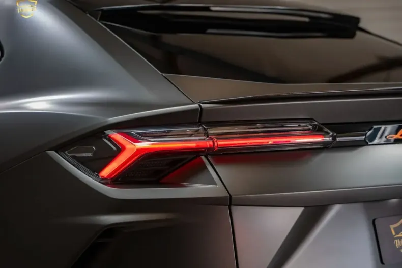 Lamborghini Urus din 2023 cu 6.200 km - oferta LAM145978 - foto 12