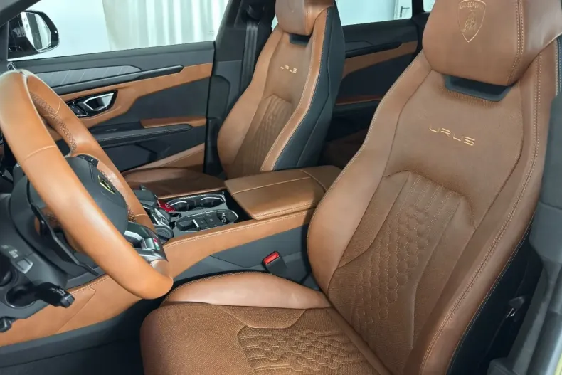 Lamborghini Urus din 2023 cu 26.564 km - oferta LAM145981 - foto 11