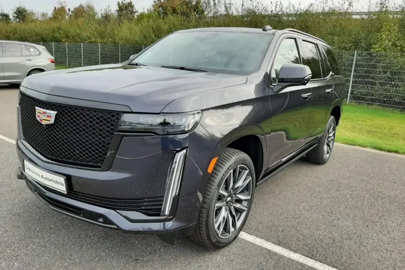 Cadillac Escalade din 2023 cu 6.900 km - oferta CAD145985 - foto 1