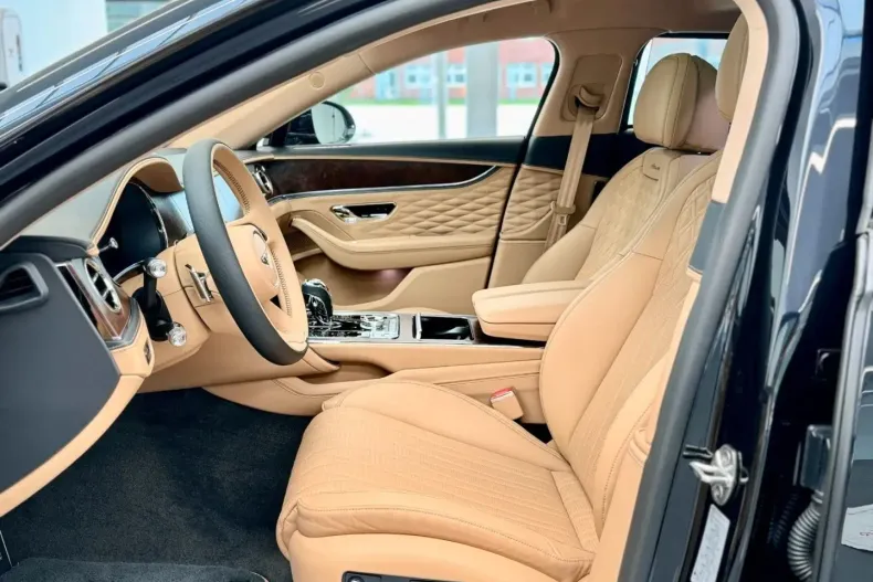 Bentley Flying Spur din 2024 cu 21.000 km - oferta BEN145986 - foto 14