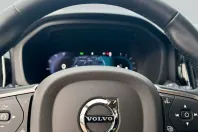 Volvo XC60 din 2024 cu 15.402 km - oferta VOL145993 - foto 13