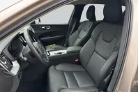 Volvo XC60 din 2025 cu 8.001 km - oferta VOL145994 - foto 11