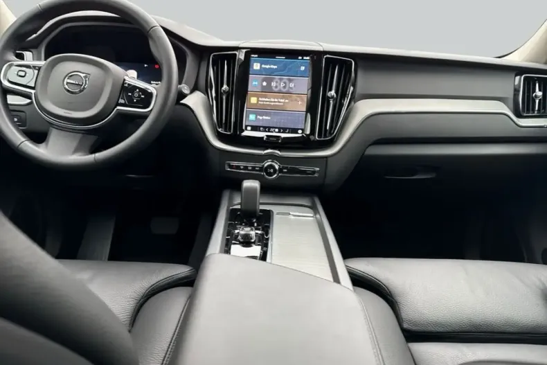 Volvo XC60 din 2025 cu 8.001 km - oferta VOL145994 - foto 15