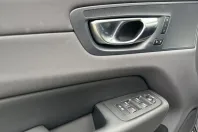 Volvo XC60 din 2025 cu 8.001 km - oferta VOL145994 - foto 20