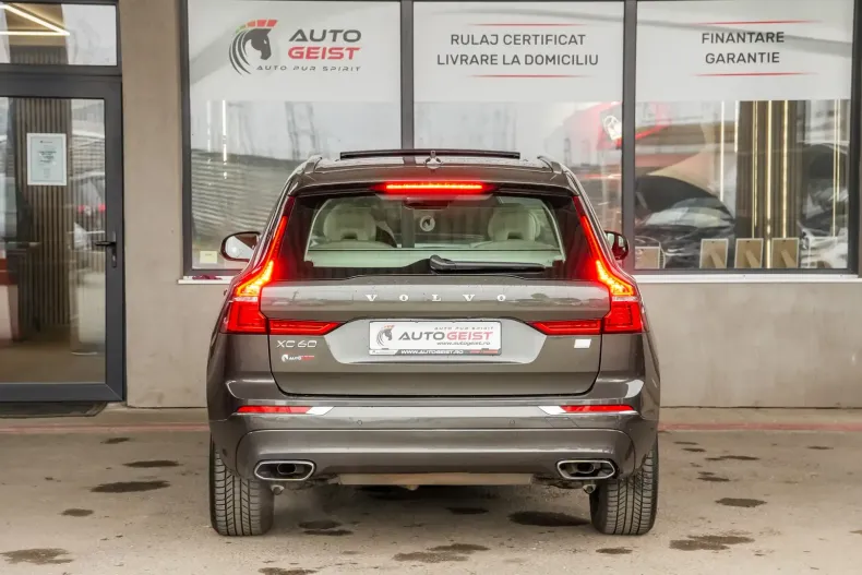 Volvo XC60 din 2020 cu 79.000 km - oferta VOL146001 - foto 7