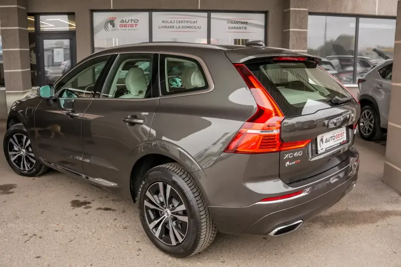 Volvo XC60 din 2020 cu 79.000 km - oferta VOL146001 - foto 36