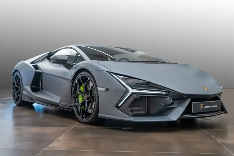 Lamborghini Revuelto din 2025 cu 1.200 km - oferta LAM146016 - foto 1