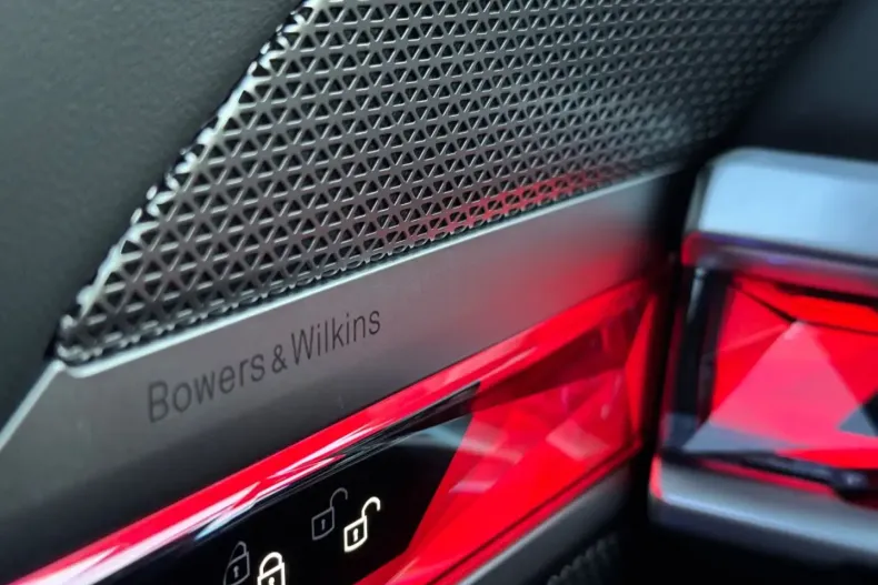 BMW i7 din 2024 cu 45.990 km - oferta BMW146018 - foto 8