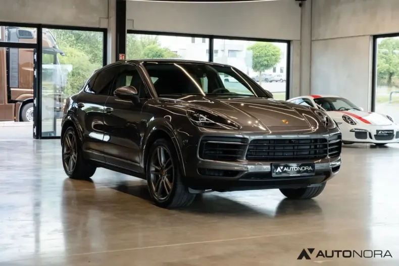 Porsche Cayenne din 2021 cu 68.350 km - oferta POR146024 - foto 3