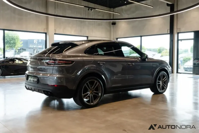 Porsche Cayenne din 2021 cu 68.350 km - oferta POR146024 - foto 4