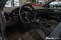 Porsche Cayenne din 2021 cu 68.350 km - oferta POR146024 - foto 23