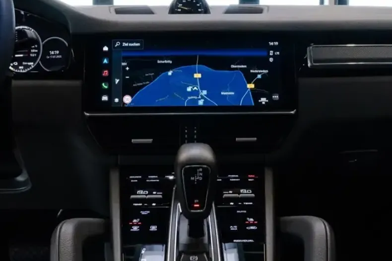 Porsche Cayenne din 2021 cu 68.350 km - oferta POR146024 - foto 27