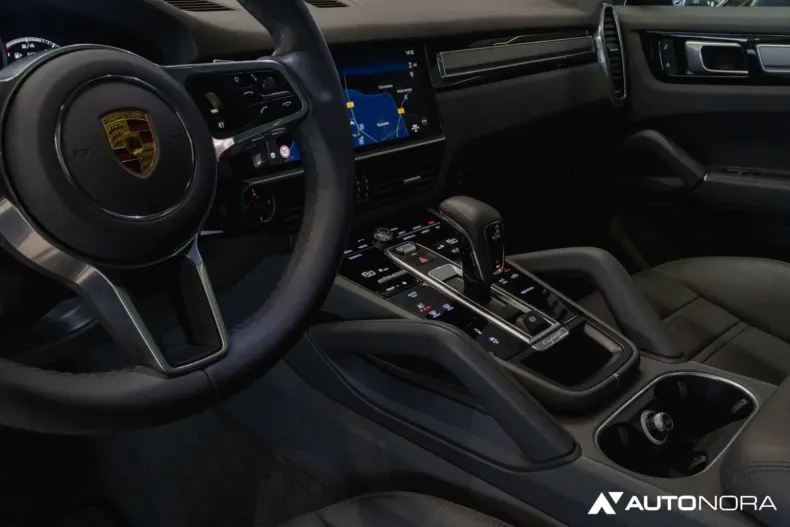 Porsche Cayenne din 2021 cu 68.350 km - oferta POR146024 - foto 29