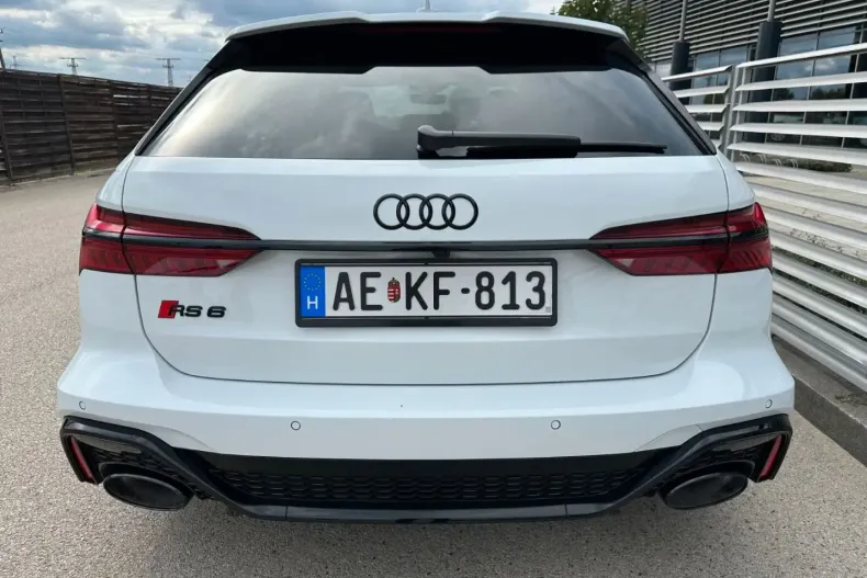 Audi RS6 din 2024 cu 21.000 km - oferta AUD146030 - foto 8