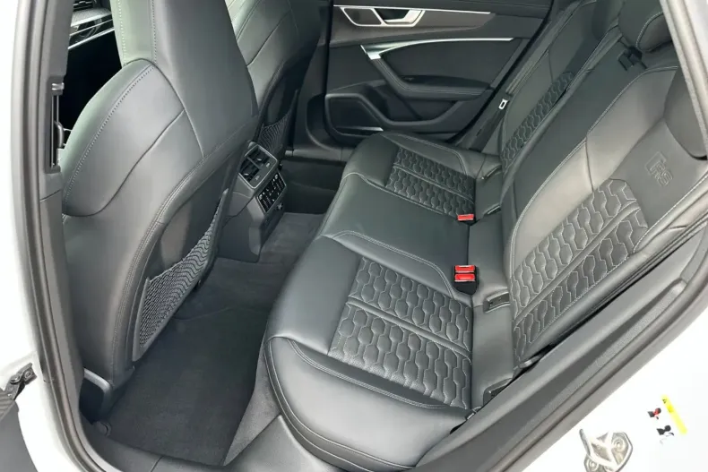 Audi RS6 din 2024 cu 21.000 km - oferta AUD146030 - foto 11