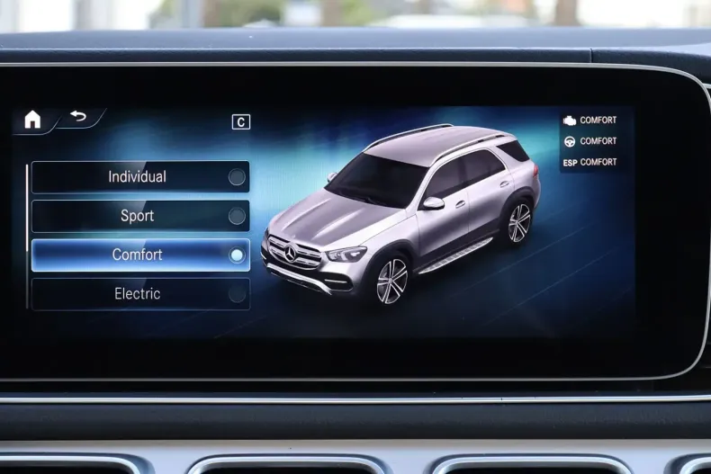 Mercedes-Benz GLE 350 din 2022 cu 75.859 km - oferta MER146035 - foto 26