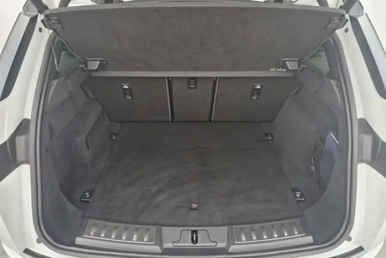 Land Rover Range Rover Evoque din 2022 cu 46.200 km - oferta LAN146038 - foto 10