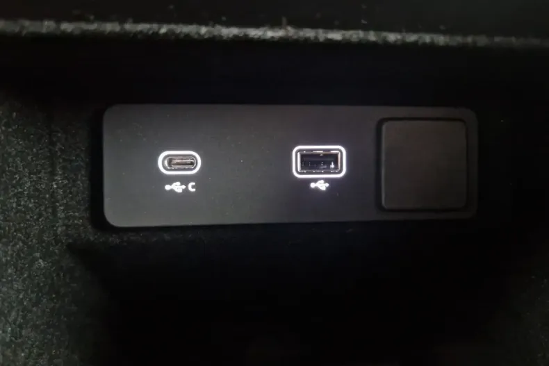 Land Rover Range Rover Evoque din 2022 cu 46.200 km - oferta LAN146038 - foto 20