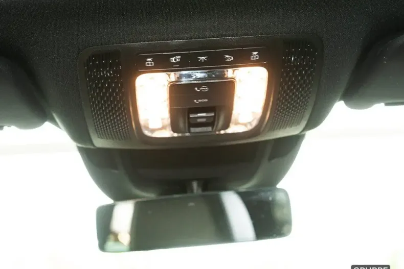 Mercedes-Benz GLE 300 din 2022 cu 75.037 km - oferta MER146052 - foto 11